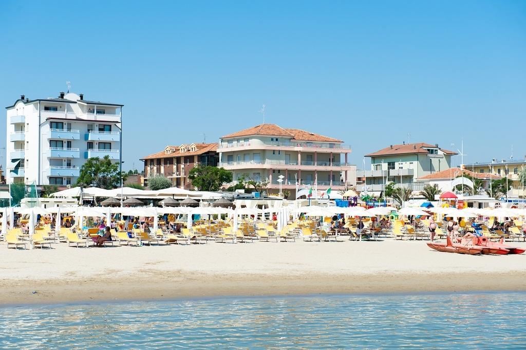 Albergo Villa Mauri Rimini Exterior photo