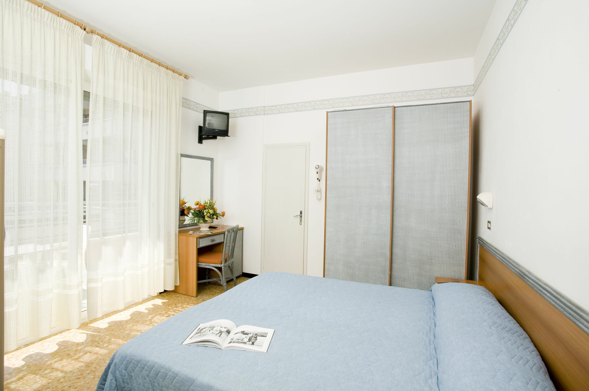 Albergo Villa Mauri Rimini Exterior photo